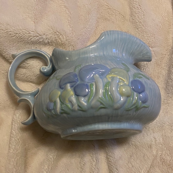 Vintage Retro 1977 Arnel's Ceramic Blue Mushroom Kitchen Pitcher EUC
